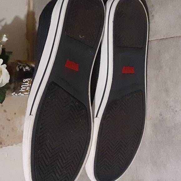 Levi's  sohes size  10.5 - Picture 5 of 5
